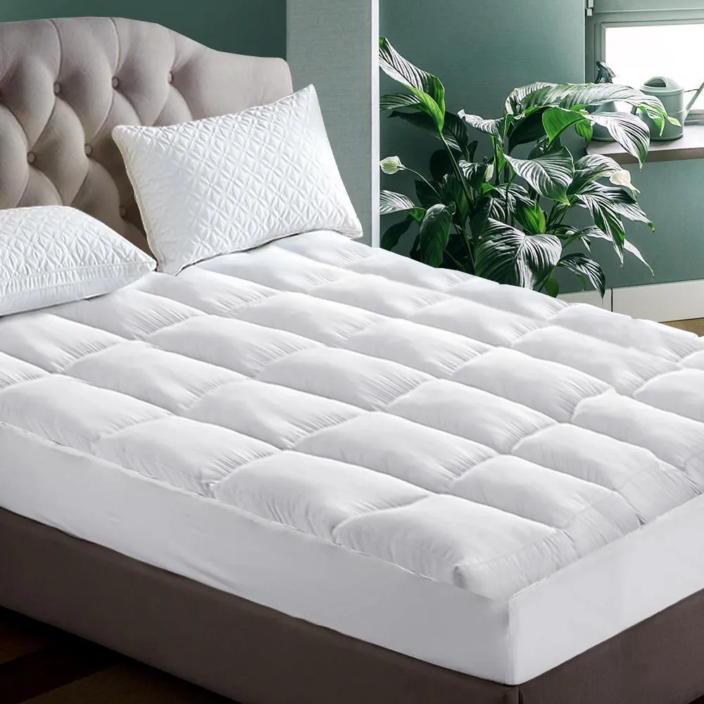 King Premium Package | Henley LED Bed Black, Luna Series Euro Top Mattress (Medium Firm) & Bamboo Mattress Topper!